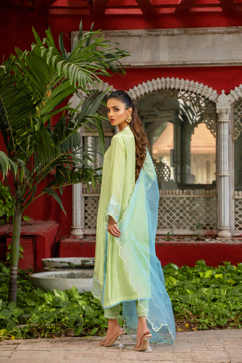 ZIRWA SHIRT WITH PANTS & DUPATTA AA-1047