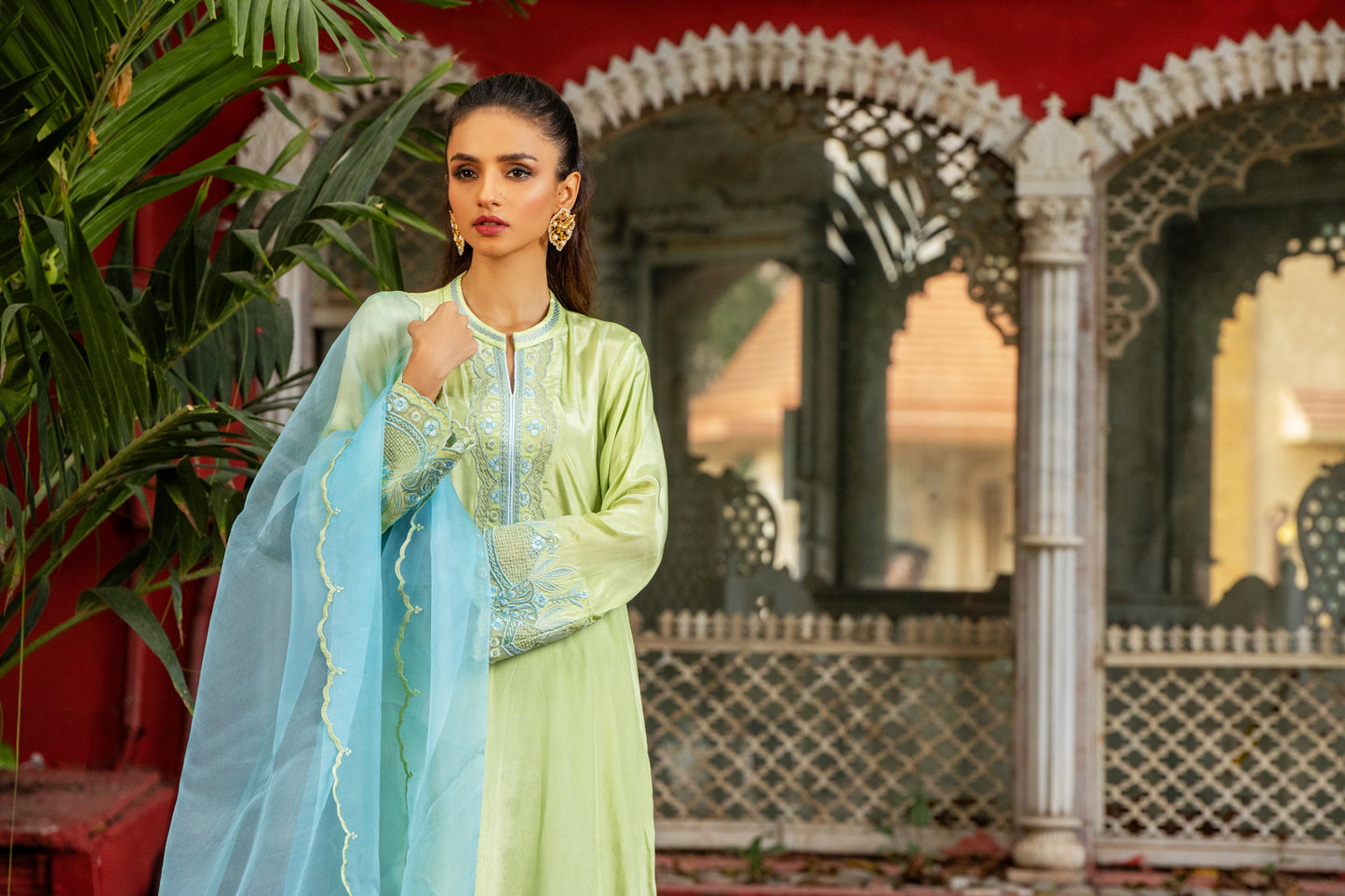 ZIRWA SHIRT WITH PANTS & DUPATTA AA-1047